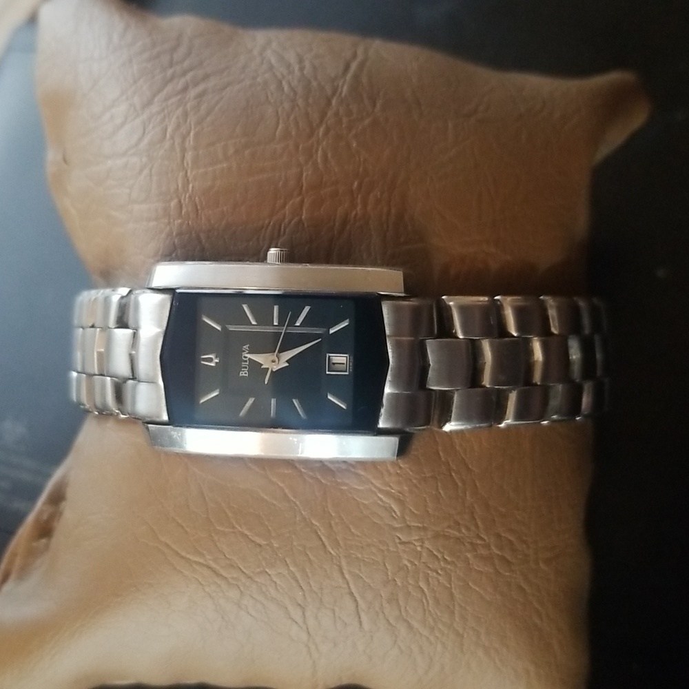 Women's Bulova Water Resistant Stainless Wrist Watch!!